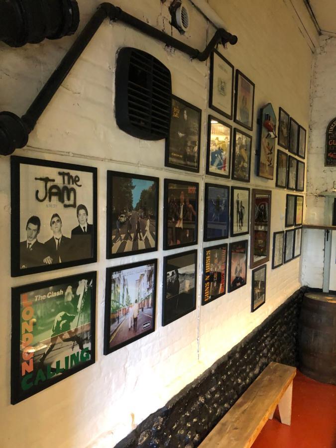 Smallburgh The Crown Inn المظهر الخارجي الصورة